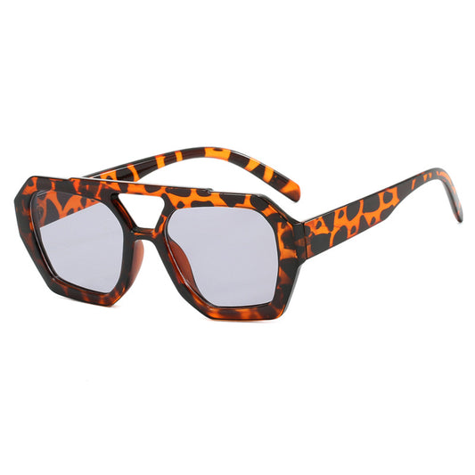Ins Leopard Print Big Frame Women Sunglasses – Summer Sunshade for Beach & Vacation